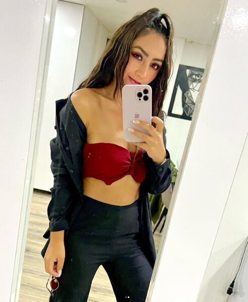 Tatiana Gordillo periodista de Noticias Caracol tuvo fe y su quiste disminuyó.