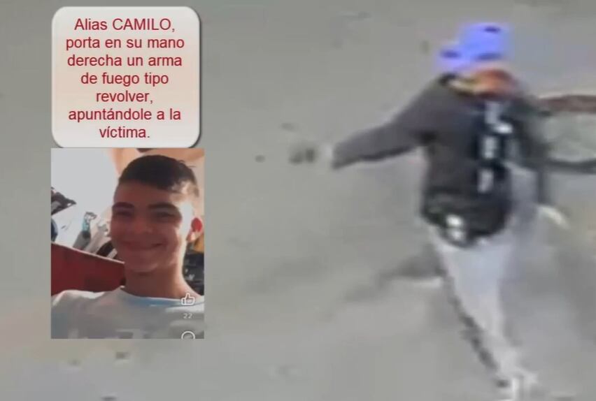 En esta imagen se ve, presuntamente, a Camilo Andrés Jiménez Sepúlveda con un arma de fuego.