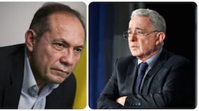 Antonio Sanguino, exministro de Trabajo, y Álvaro Uribe Vélez, expresidente de Colombia