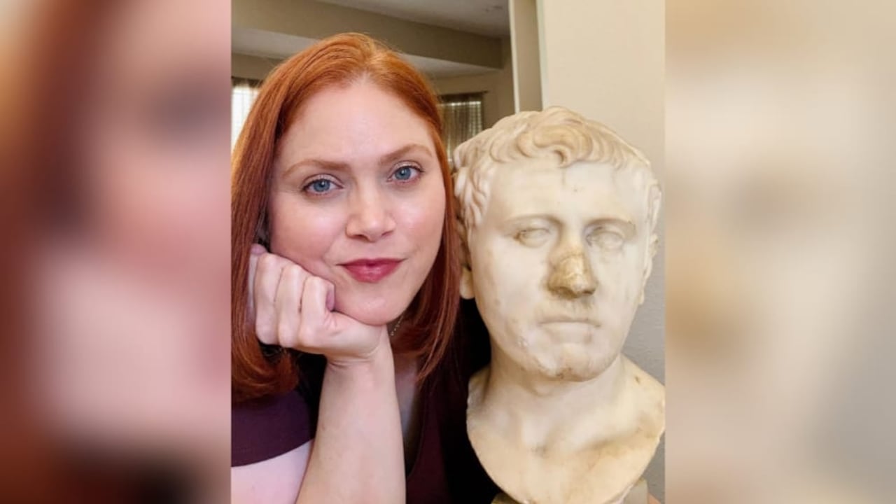 La mujer compró la escultura por solo 35 dólares.