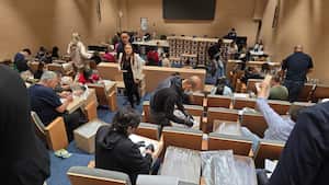 Se recogieron 3.3 millones de firmas por la autonomía fiscal en las regiones.