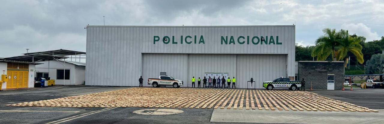 En total llevaban 3.133 kilogramos de marihuana.