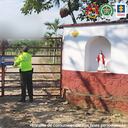 Géner García Molina, alias Jhon 40, se quedó sin nada. En total, fueron diez inmuebles rurales, tres urbanos y un establecimiento de comercio los que fueron ocupadas con fines de extinción de dominio por medio de un operativo coordinado entre la Fiscalía y la Dijín de la Policía Nacional. Además, le incautaron 2.153 reses.