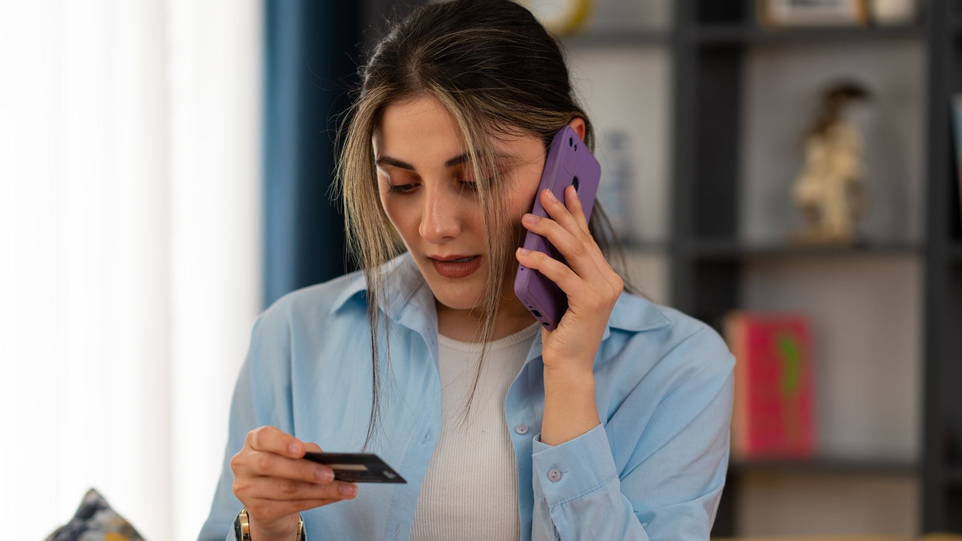 Recibir una llamada de un número desconocido puede parecer algo cotidiano, pero en muchos casos puede tratarse de un intento de fraude.