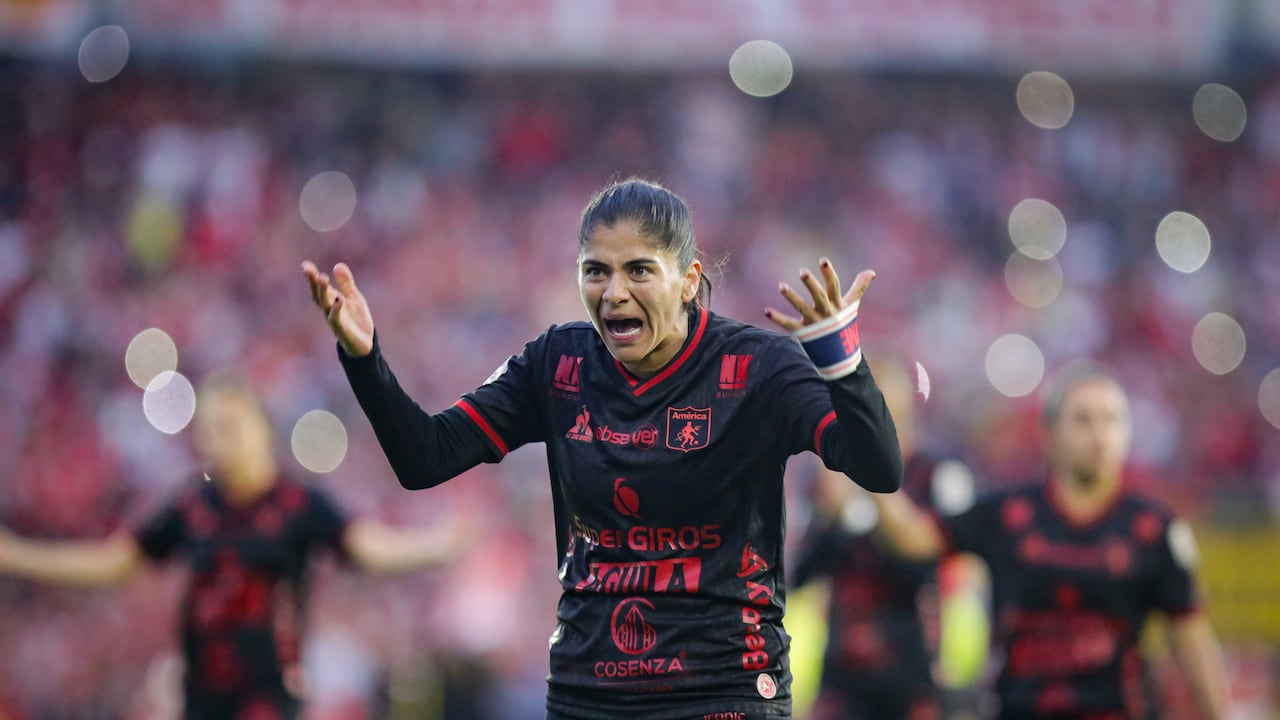 Catalina Usme fue durante años la capitana del cuadro escarlata