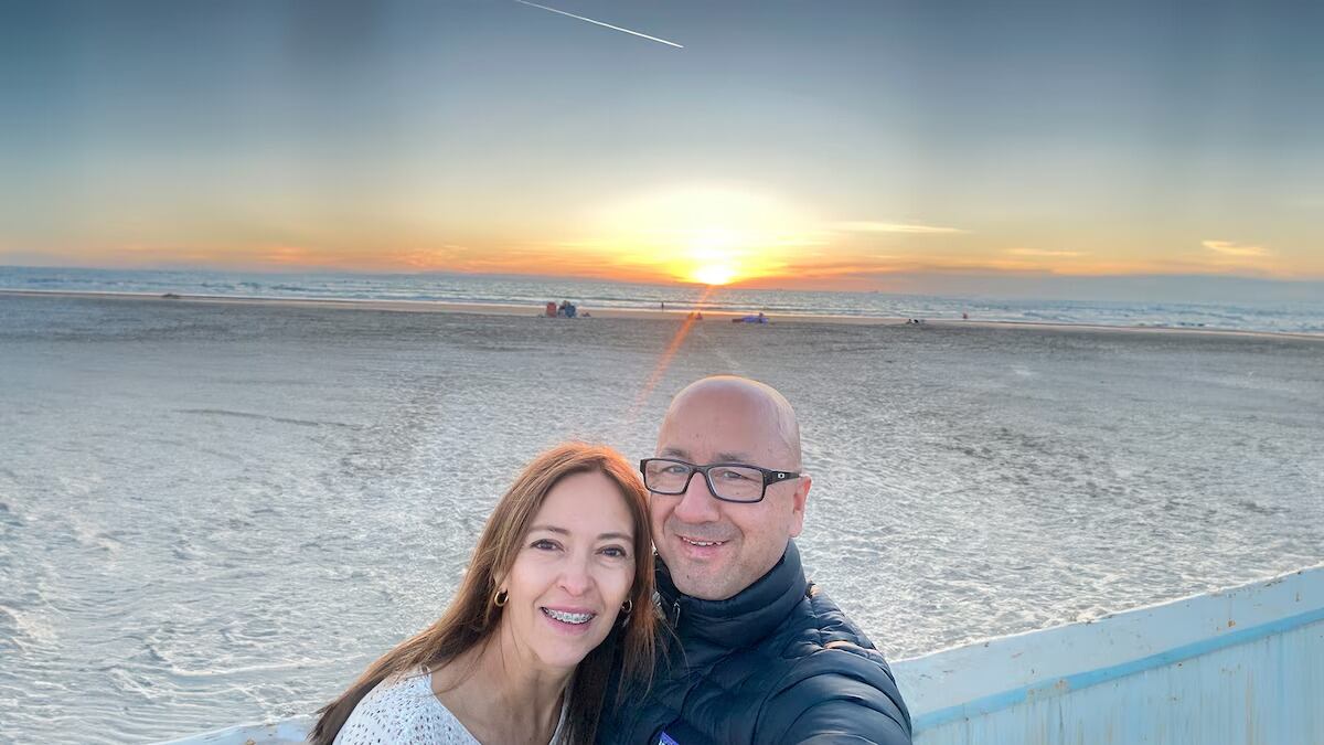 La pareja llegó a Estados Unidos en 1989 huyendo de la violencia en Colombia.