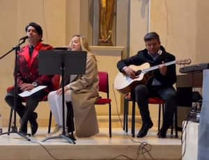 Así fue la despedida de Mauricio Leal, Fany Lu cantó para él