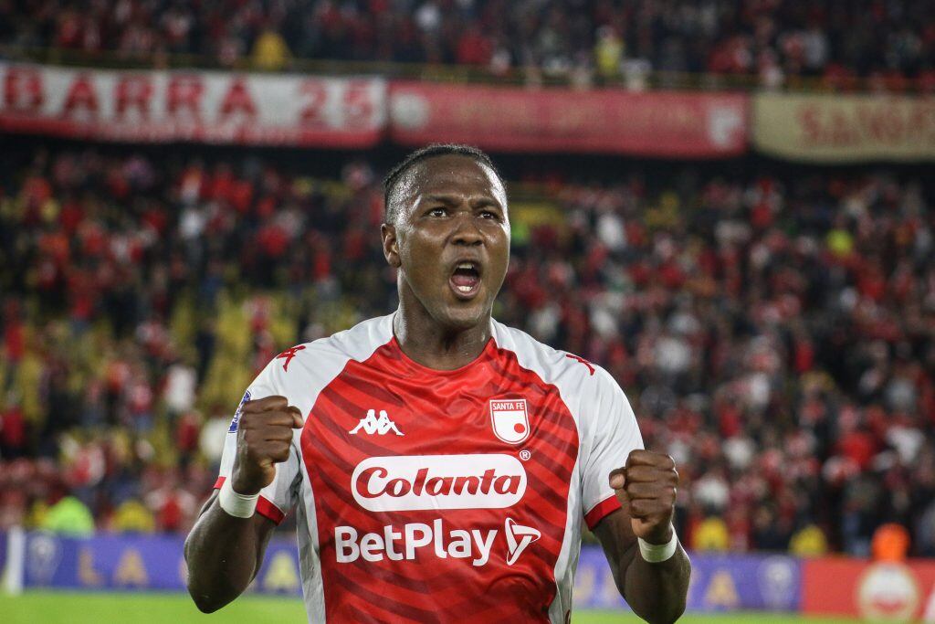 Hugo Rodallega será titular en el ataque de Santa Fe