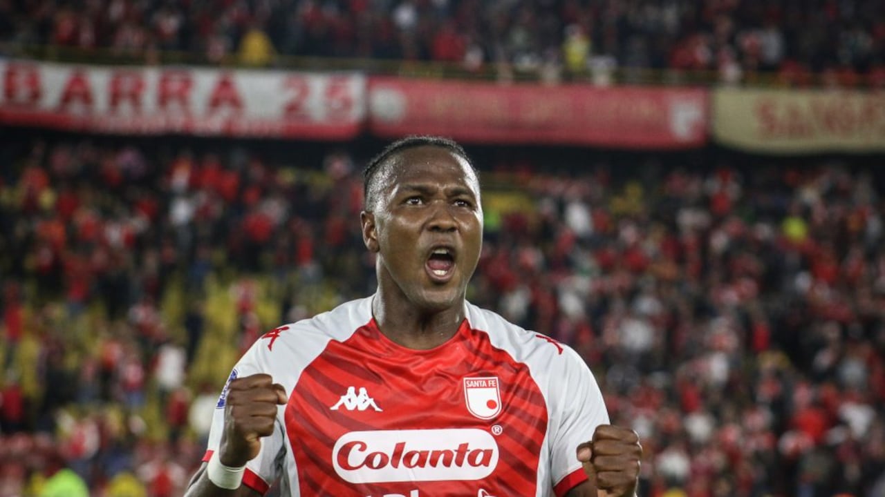 Hugo Rodallega será titular en el ataque de Santa Fe