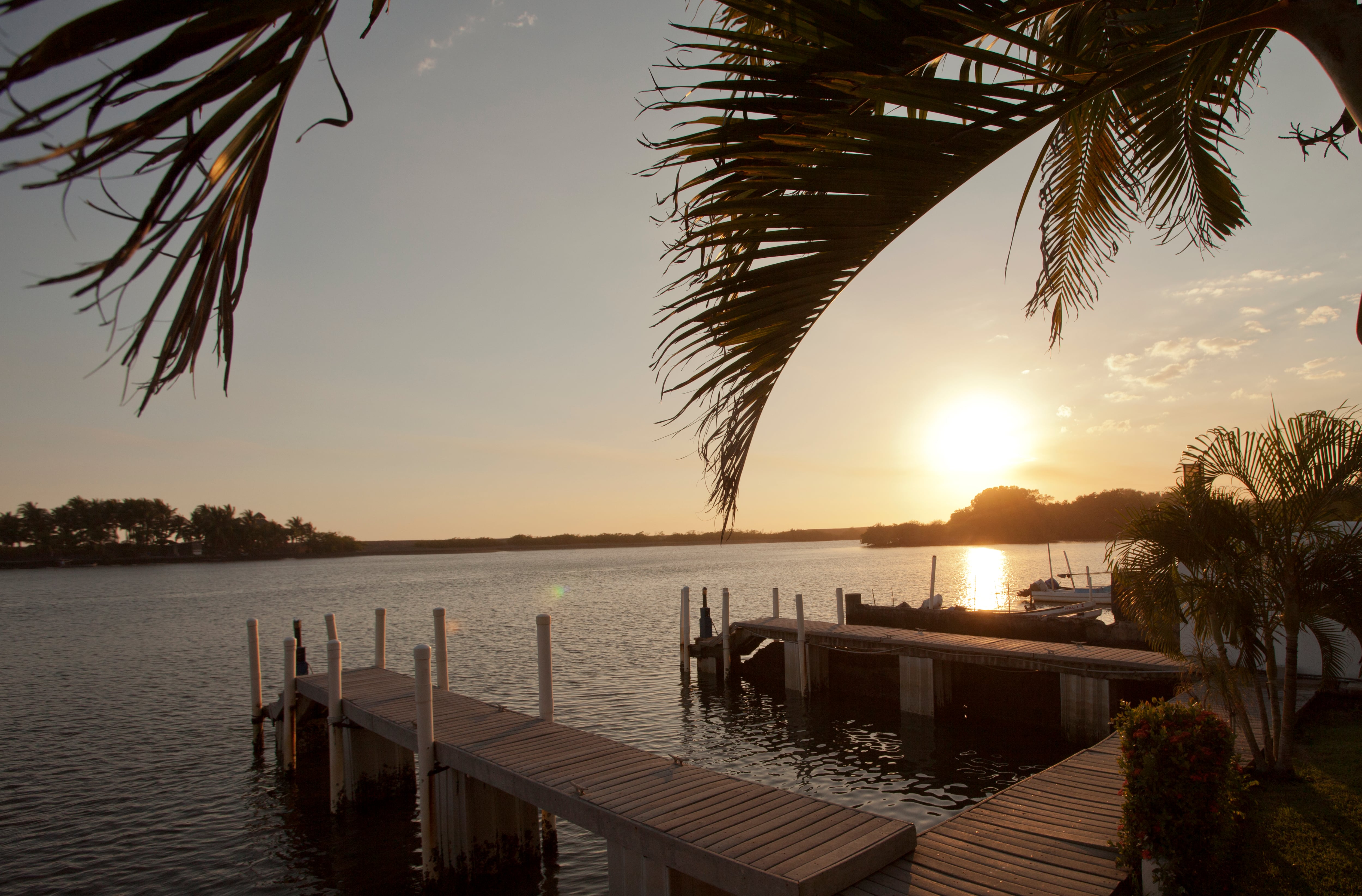 Puerto de Iztapa Escuintla, a orillas del Océano Pacífico.