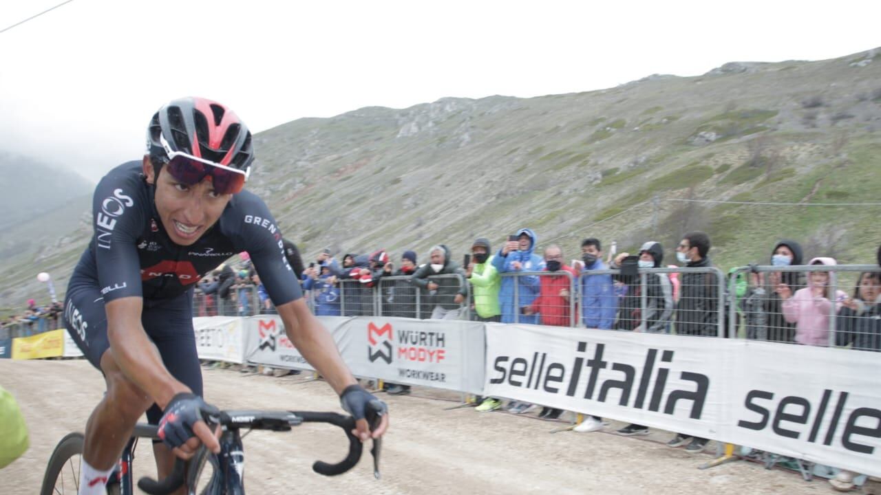 Egan Bernal, ataque etapa 9, Giro de Italia 2021