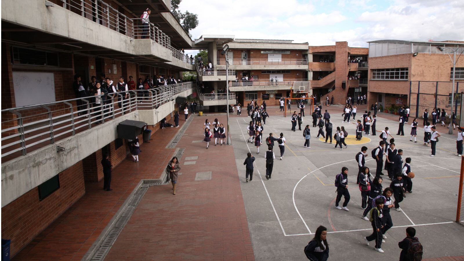 Muchos de los 62 mil estudiantes venezolanos en Bogotá son personeros estudiantiles y líderes de sus comunidades escolares.