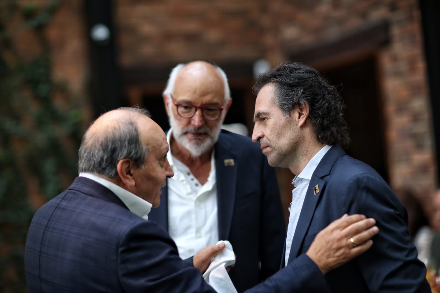 Desayuno Fico con empresarios