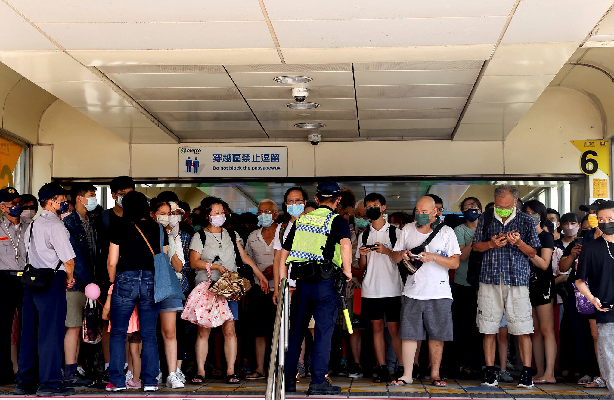 En imágenes : Taiwán realiza simulacro de ataque aéreo en medio de tensión con China