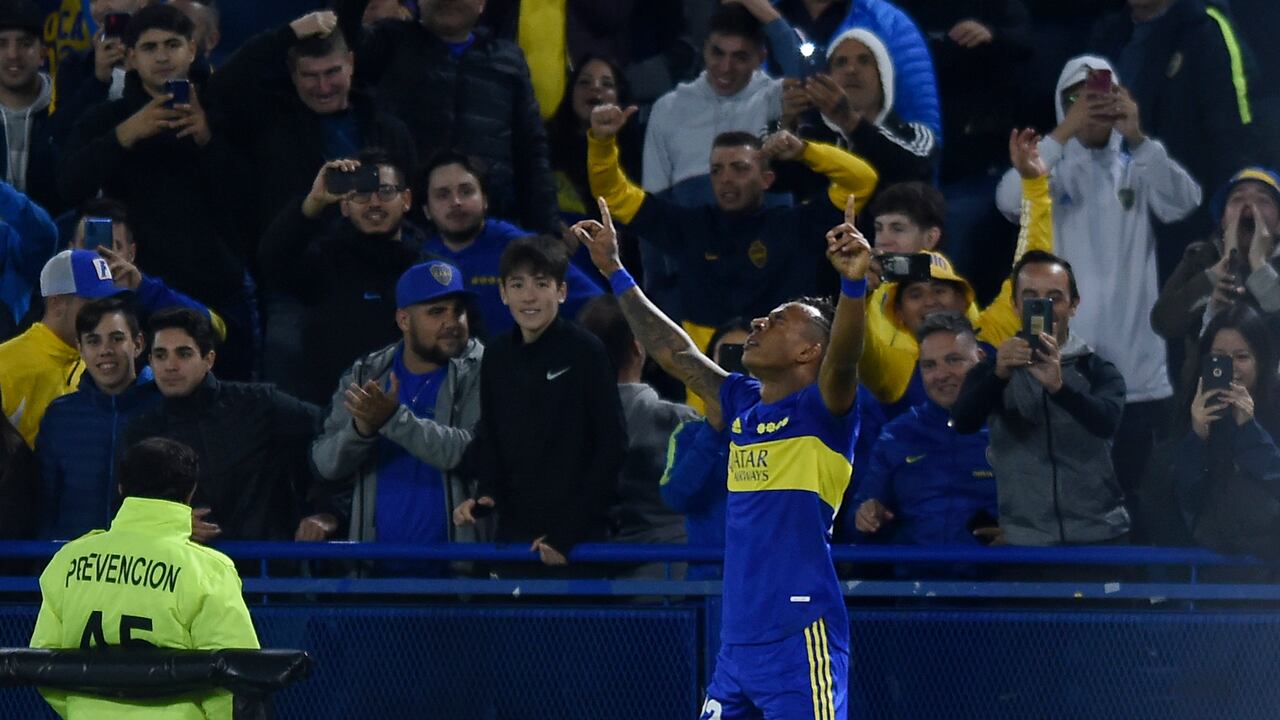 El colombiano llegó a su quinto gol en esta temporada.