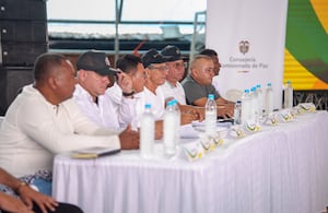 En el ciclo se habló sobre el desarme y desminado humanitario.