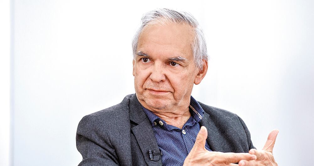 Ricardo Bonilla guardó silencio cuando el presidente le pidió explicaciones a partir de las denuncias de Reyes.