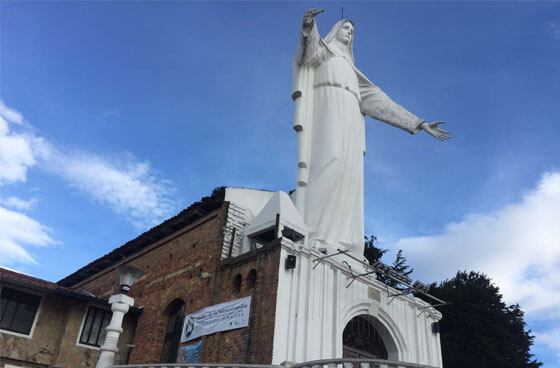 La Virgen María en el cerro de Guadalupe