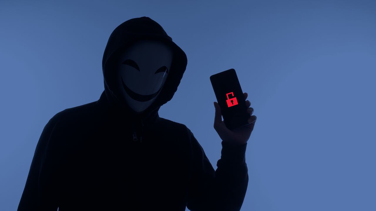 Mediante tecnología VoIP, los estafadores usan números internacionales para engañar a sus víctimas.