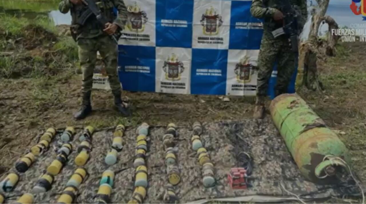 Los explosivos que fueron hallados por las tropas en Chocó.