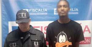 En la casa del presunto feminicida encontraron la motocicleta en la que salió la mujer el día que desapareció.