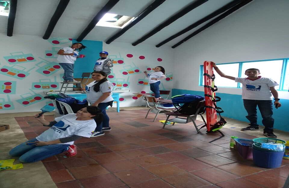 La iniciativa se movió en redes sociales como #SoyVoluntarioDIRECTVCo 