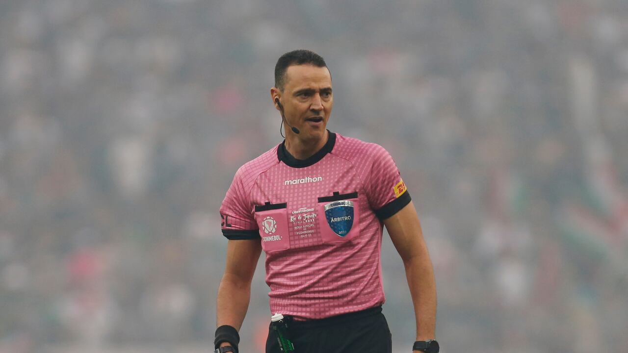 Wilmar Roldán asegura que está en los últimos partidos de su carrera como árbitro.