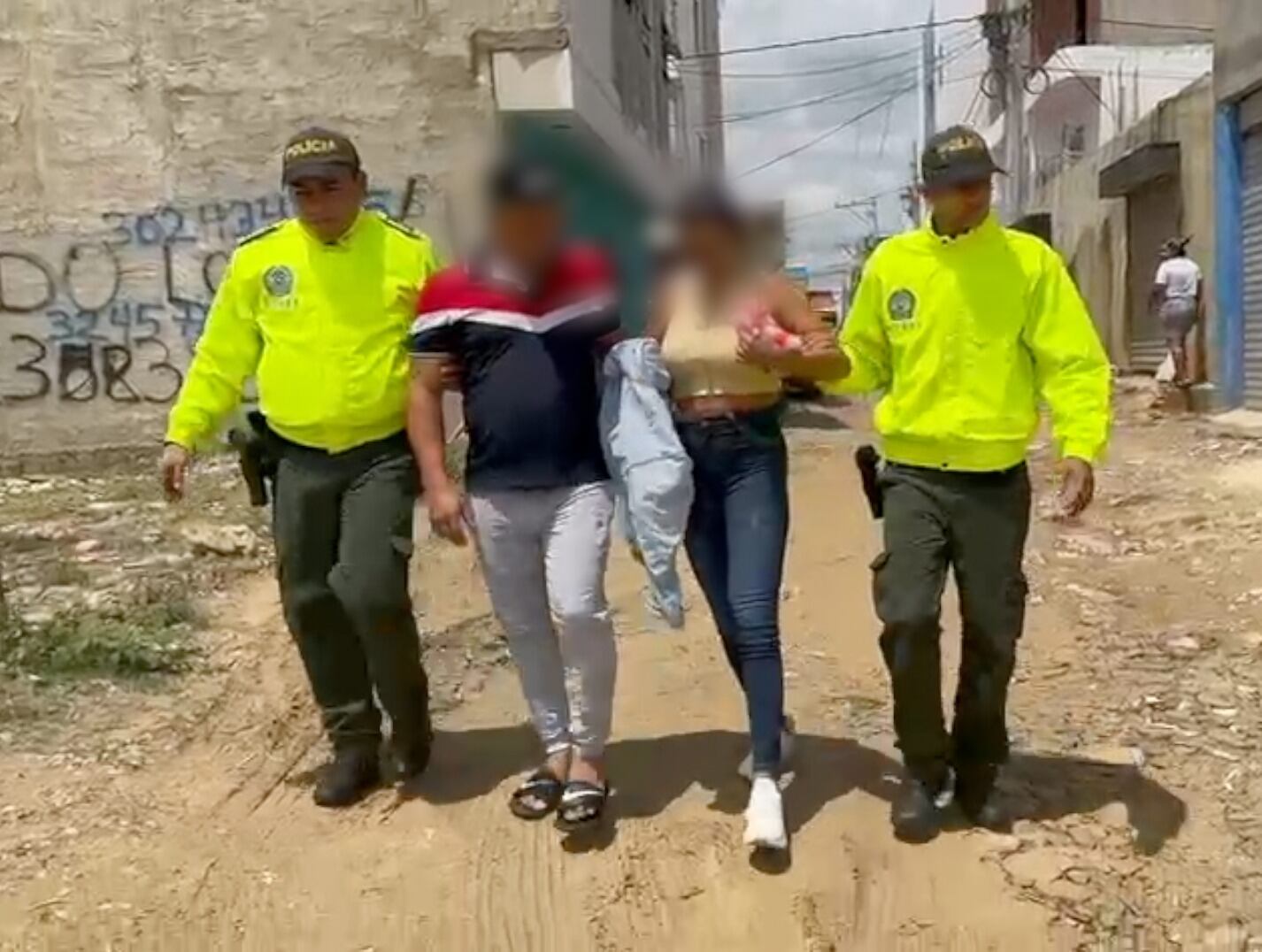La Policía capturó a 31 personas por hacer parte de una red de tráfico de migrantes.