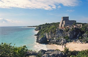 La pareja británica hizo un viaje de dos horas desde Cancún hasta Tulum (México).