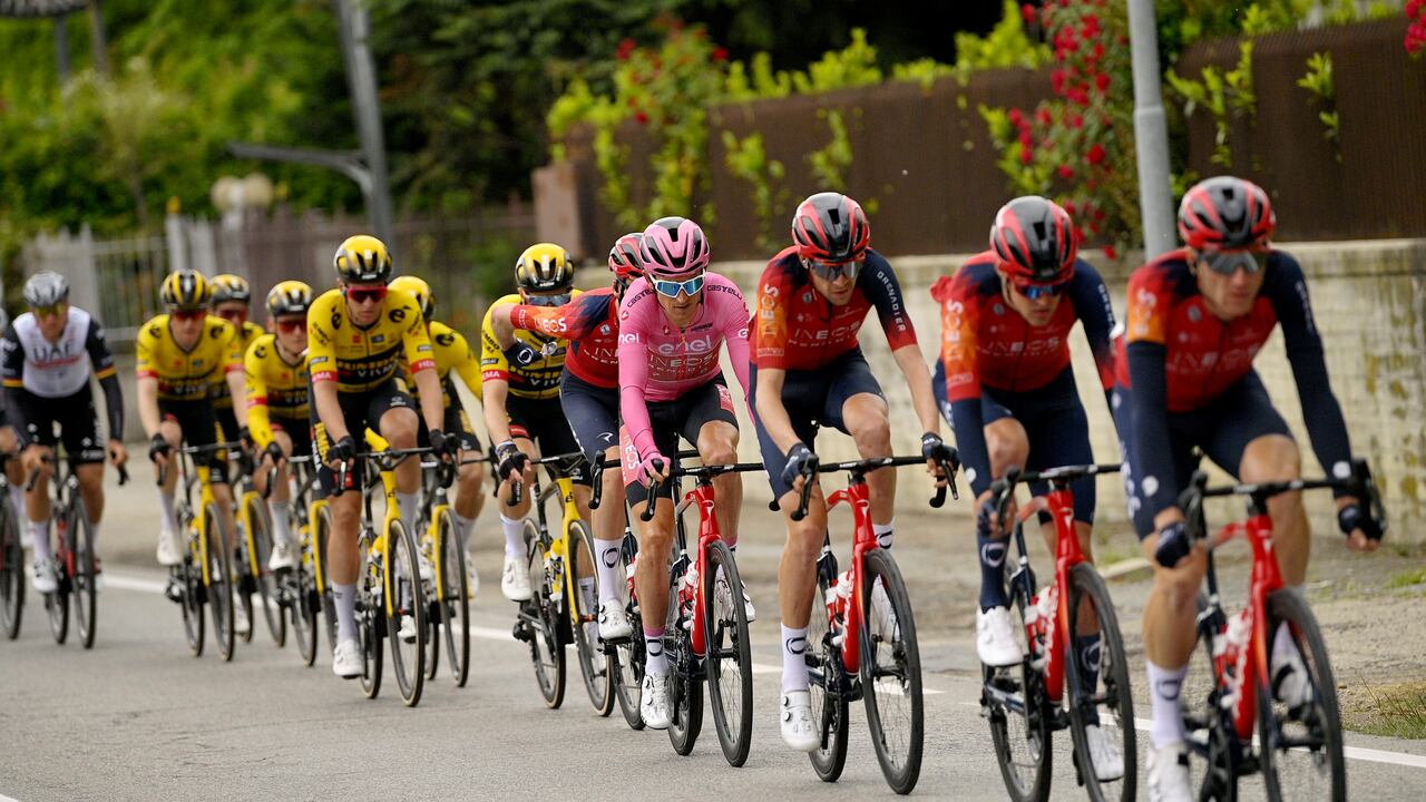 Britain's Geraint Thomas, 4th right, wears the pink jersey of the race overall leader as he pedals during the 12th stage of the Giro D'Italia, tour of Italy cycling race, from Bra to Rivoli, Thursday, May 18, 2023. (Fabio Ferrari/LaPresse via AP)