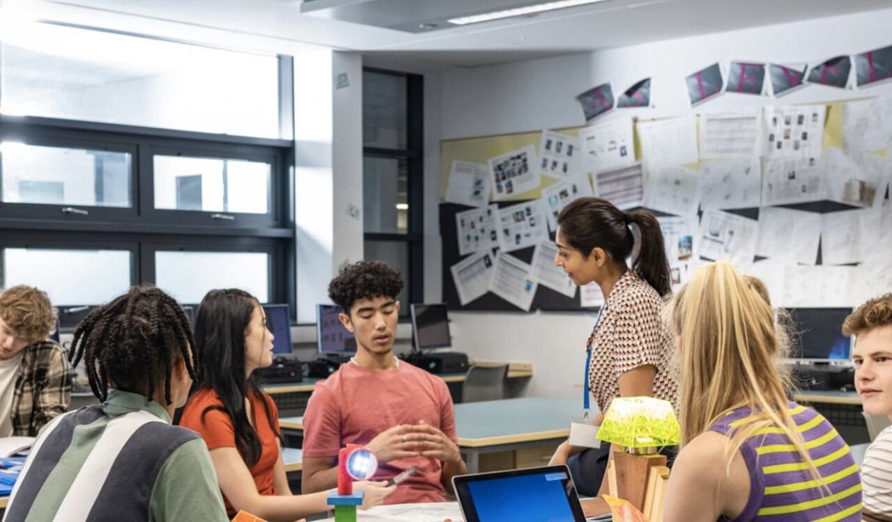 Los alumnos alabaron a la profesora acusada (foto de referencia)