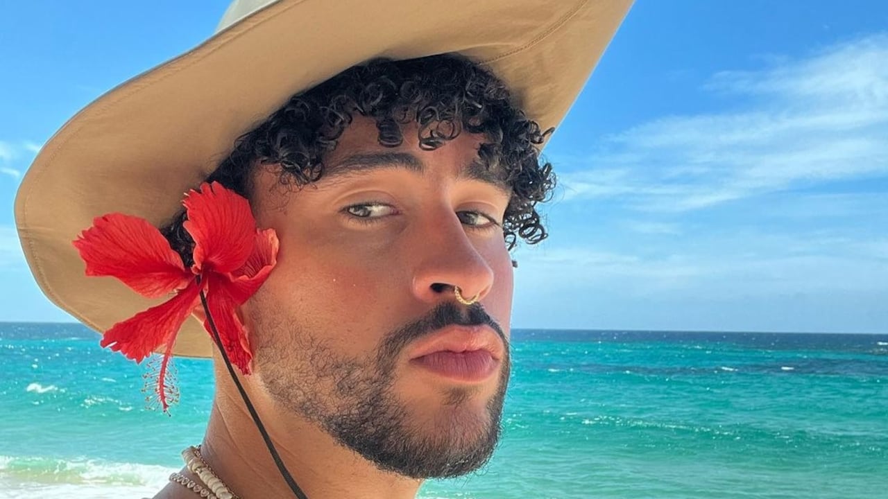 Vidente dice haber predicho la muerte de Bad Bunny