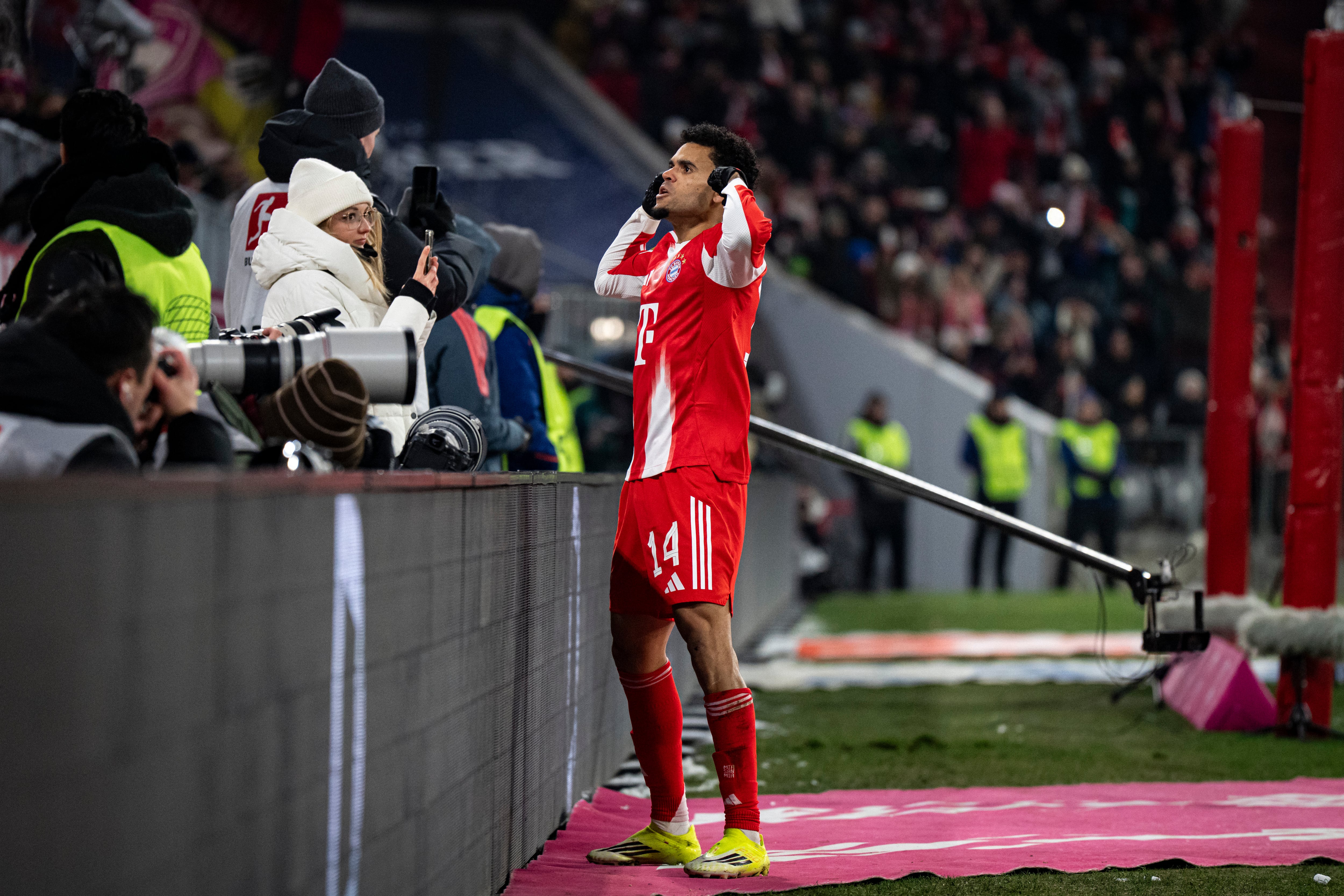 MUNICH, GERMANY - JANUARY 11: Luis Diaz of FC Bayern Munich celebrates the first goal during the Bundesliga match between FC Bayern München and VfL Wolfsburg at Allianz Arena on January 11, 2026 in Munich, Germany. (Photo by M. Donato/FC Bayern via Getty Images)