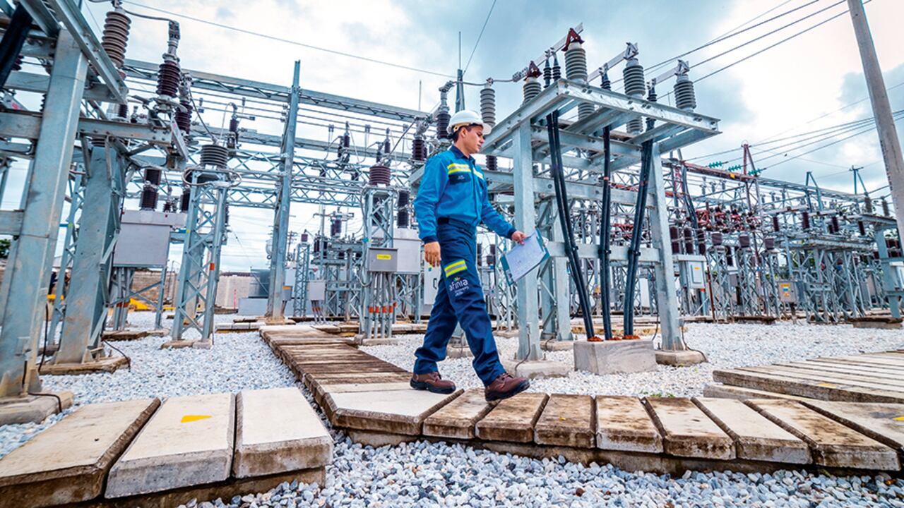 El embargo a las cuentas del Gobierno por la deuda en el pago de los subsidios, tras una solicitud de EPM, generó un intenso rifirrafe entre el Ejecutivo y el alcalde de Medellín.