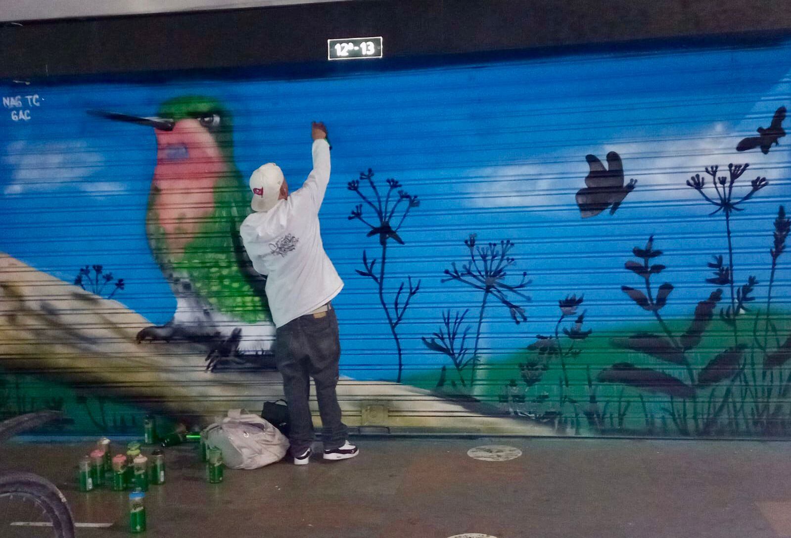 La Candelaria le apuesta al grafiti sostenible, una galería abierta.