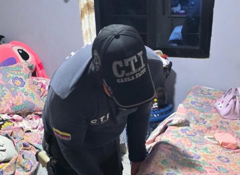 Allanaron la casa de la mamá de alias Nain o el Bendito Menor, cabecilla de la organización criminal conocida como Los Conquistadores de la Sierra.