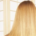 La keratina es un tratamiento revolucionario que hidrata el pelo de forma extrema dejándolo liso y libre de frizz.