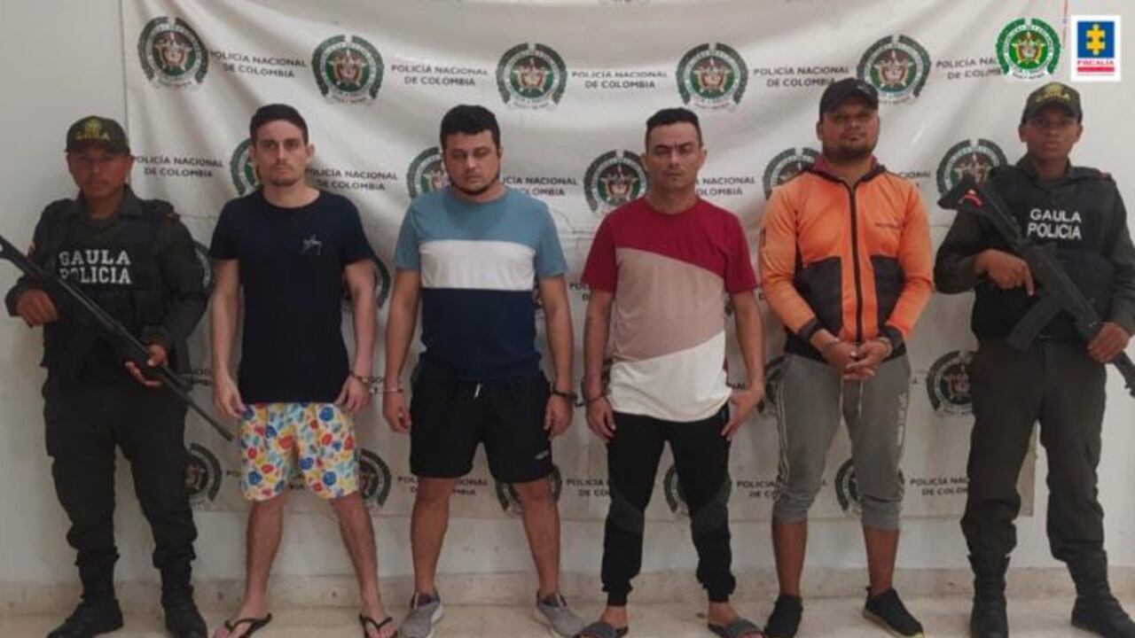 Los implicados serían responsables del cobro de extorsiones a comerciantes, transportadores, ganaderos, entre otros.