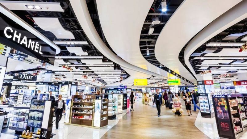 Feeney hizo su fortuna con el negocio de las tiendas libres de impuestos. Foto: Getty Images-BBC.