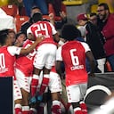 Wilson Morelo celebrando la primera anotación en el juego ante Bucaramanga.