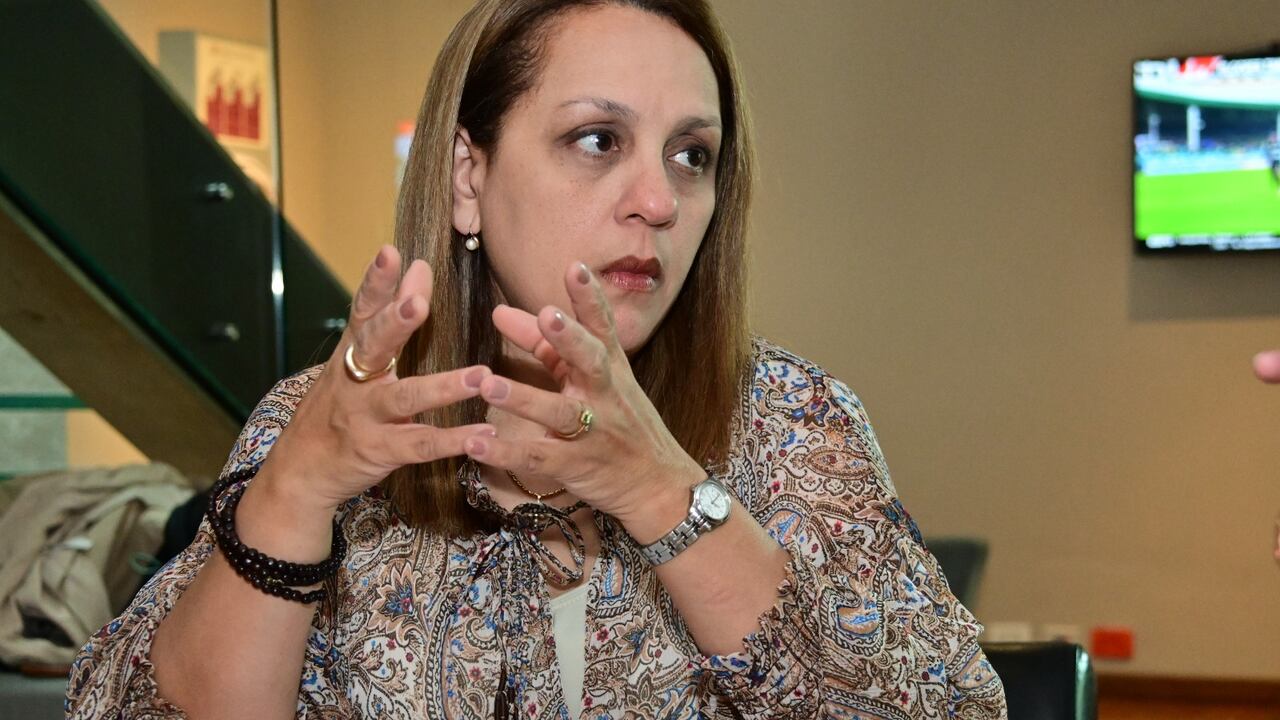 María del Socorro Pimienta, Superintendente de Industria y Comercio.