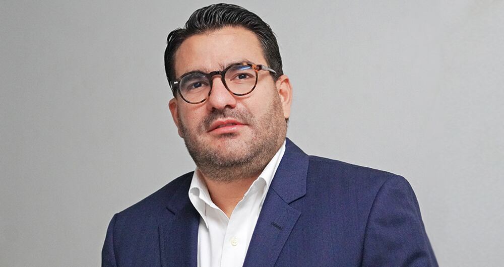 Alejandro Hernández, director del medio La Gran Aldea y del documental Todos lo saben.