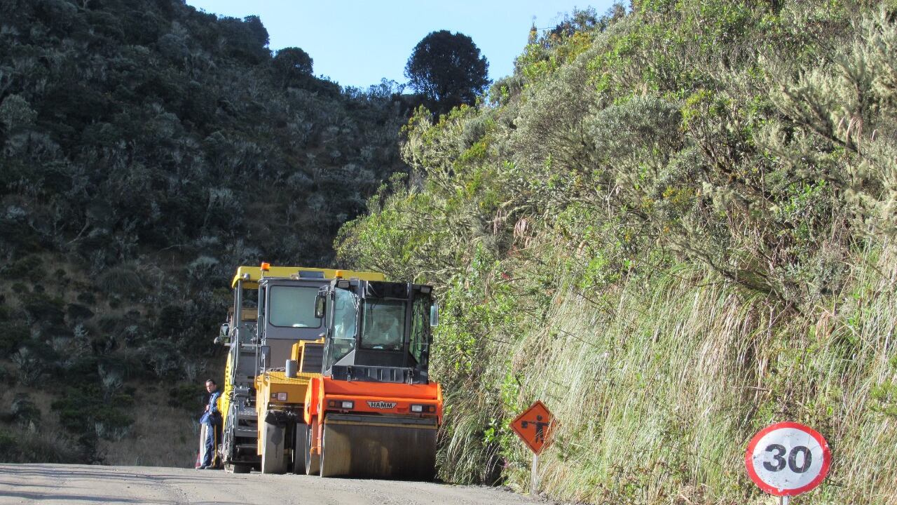 El conductor de una motoniveladora emprendió la marcha sin percatarse de que el trabajador se encontraba justo detrás de él y lo atropelló