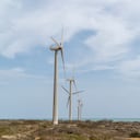 Parque Eólico Jepírachi, ubicado en el departamento de La Guajira, en las localidades del Cabo de la Vela y Puerto Bolívar.