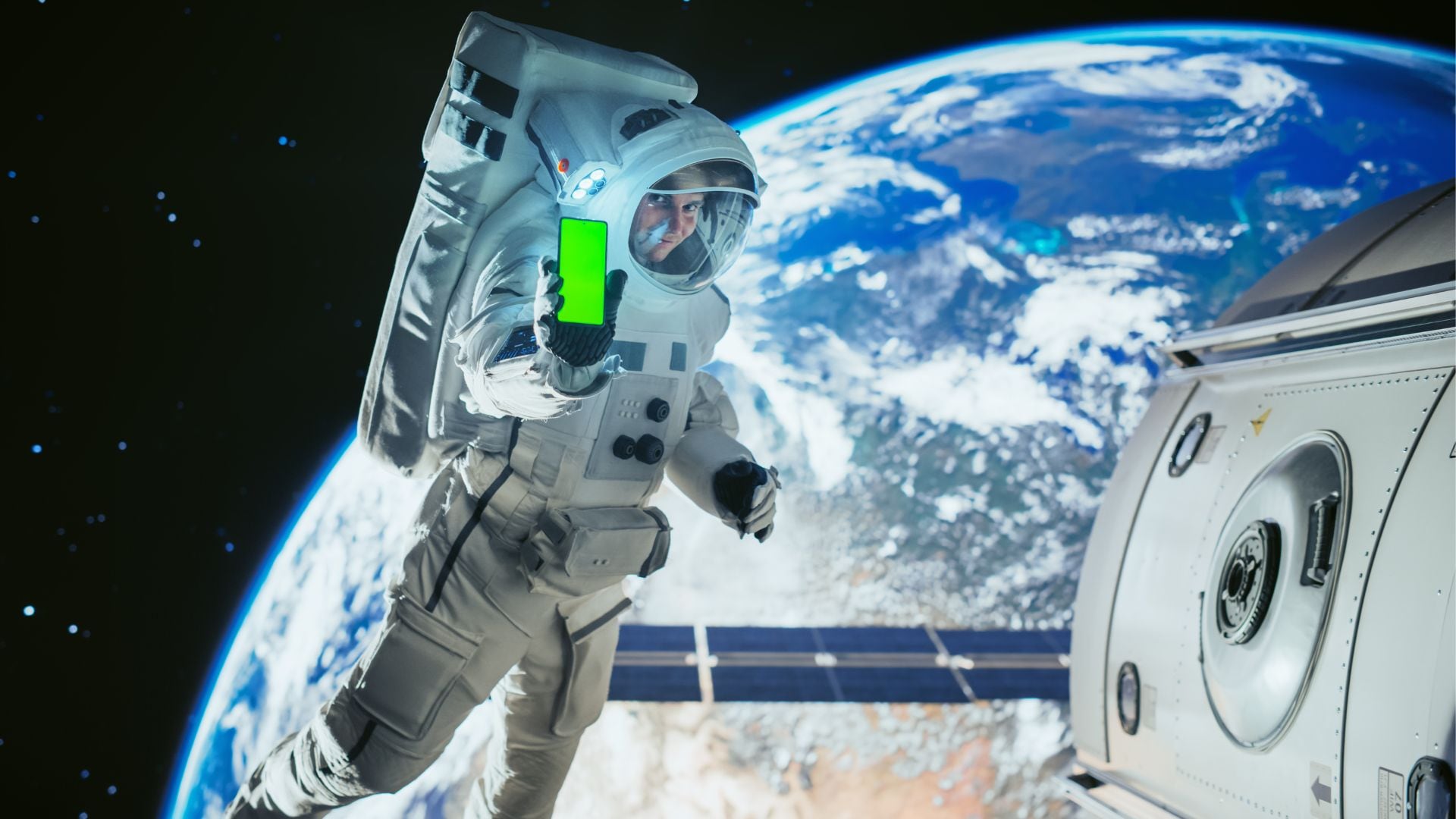 La decisión implicó revisar procesos de certificación muy antiguos y validar hardware moderno en un tiempo récord.