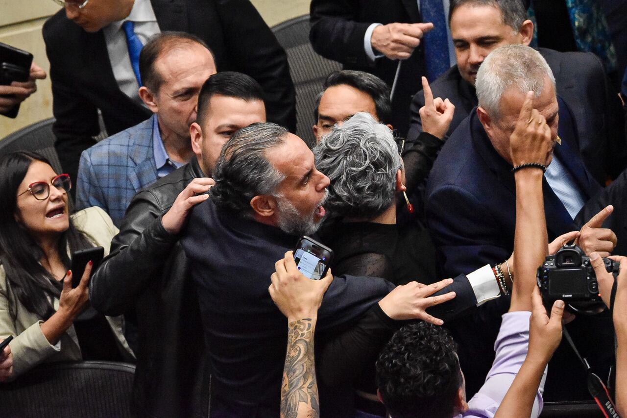 El Senado tomó la decisión de revivir la reforma laboral.