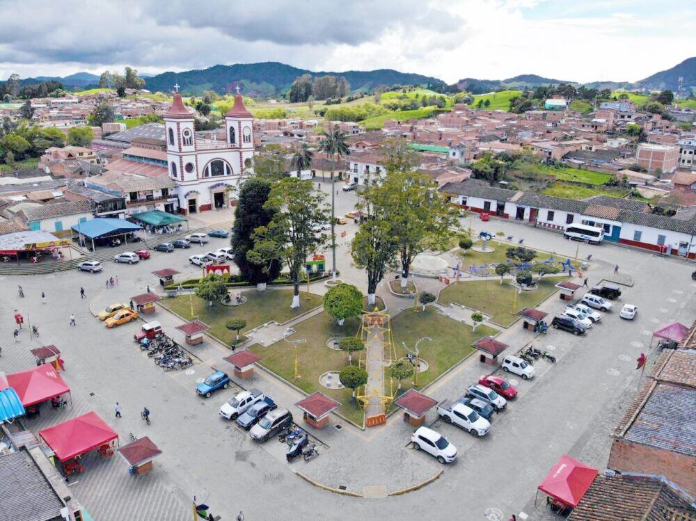 El docente se dirigía hacia el Oriente antioqueño a iniciar su jornada laboral.