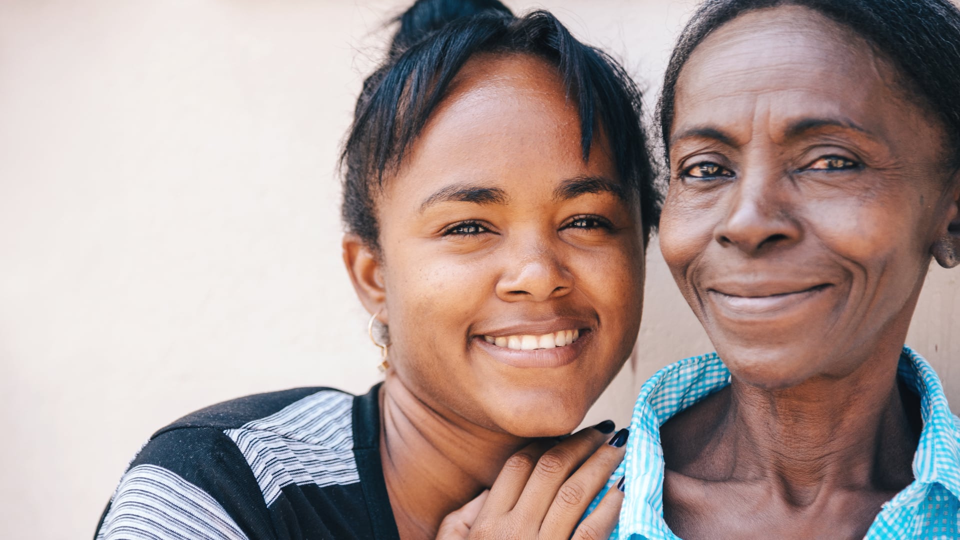 #TuSaludSexualAlAlcance ofrece servicios de anticoncepción, vacunación, inserción de implantes subdérmicos, dispositivos intrauterinos - DIU, prueba de detección del virus del papiloma humano y citologías.