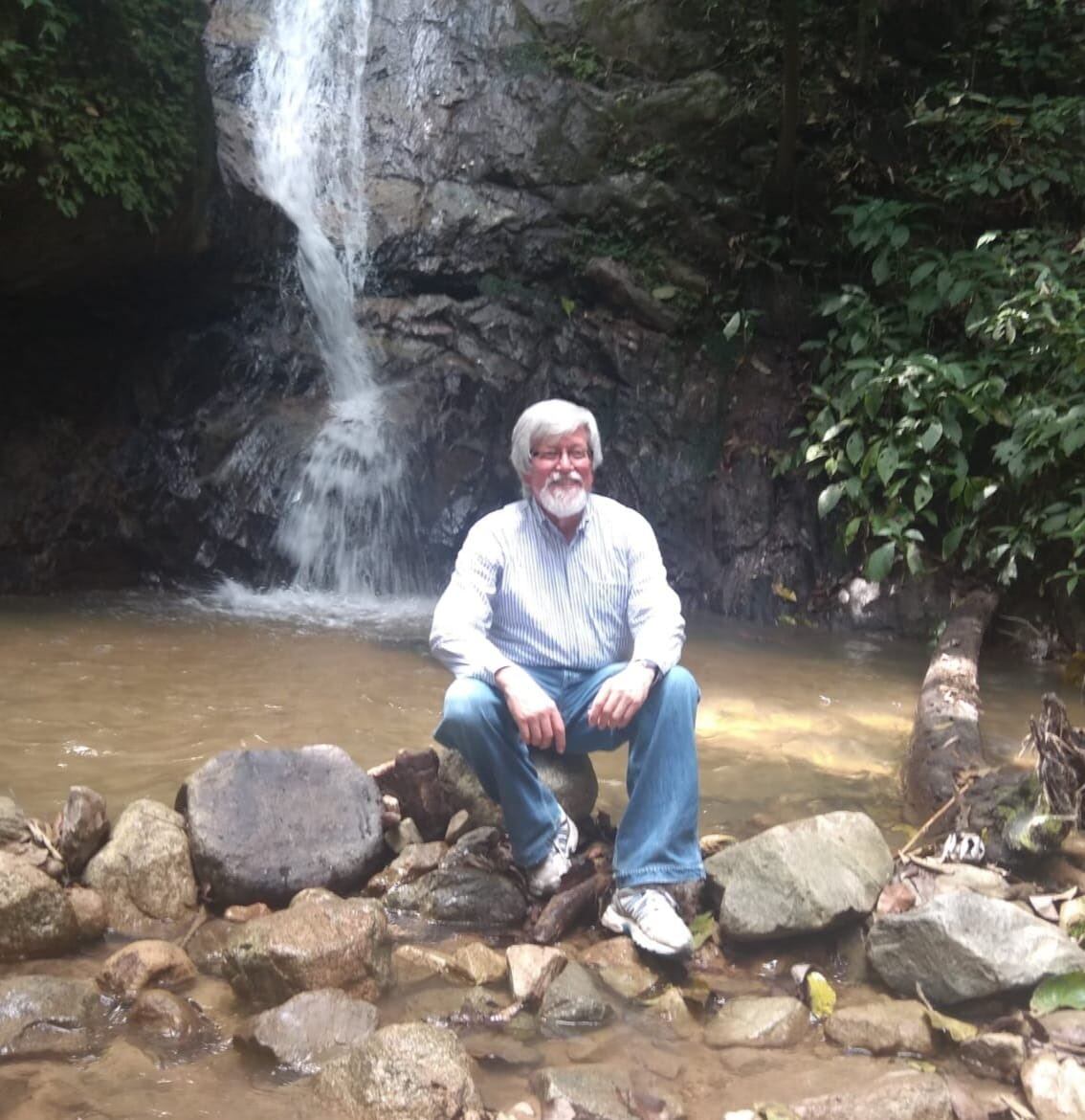 Murió el botánico colombiano Enrique Forero.