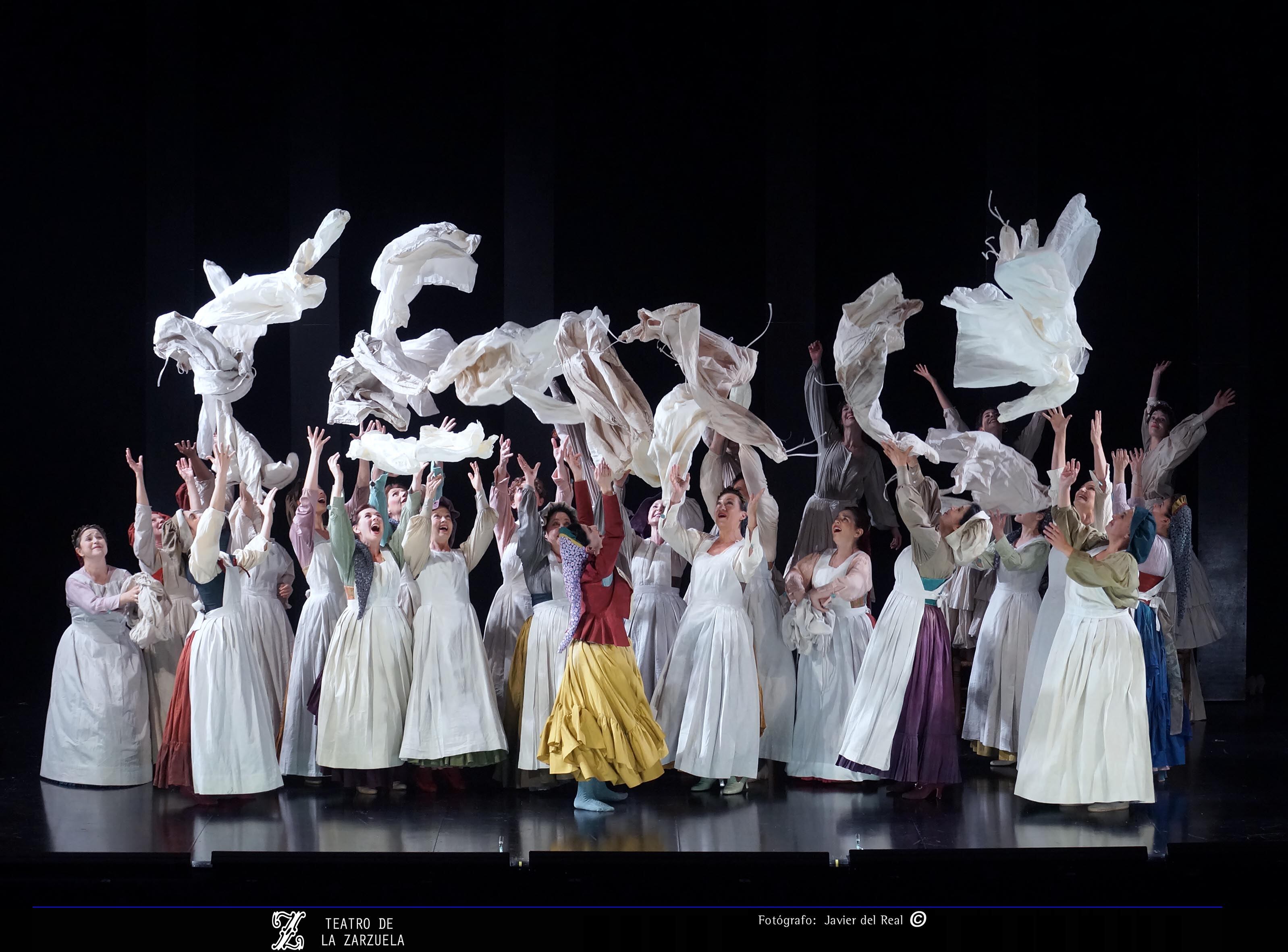 'El barberillo de Lavapiés' es una producción del Teatro de la Zarzuela de Madrid con la participación de la Orquesta Filarmónica de Bogotá y el Coro Nacional de Colombia. Foto: Javier del Real